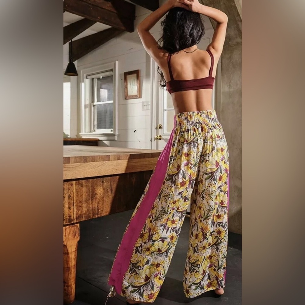Intimately Free by FP In Bloom Lounge Pants Garden Combo Size Medium - Picture 8 of 8